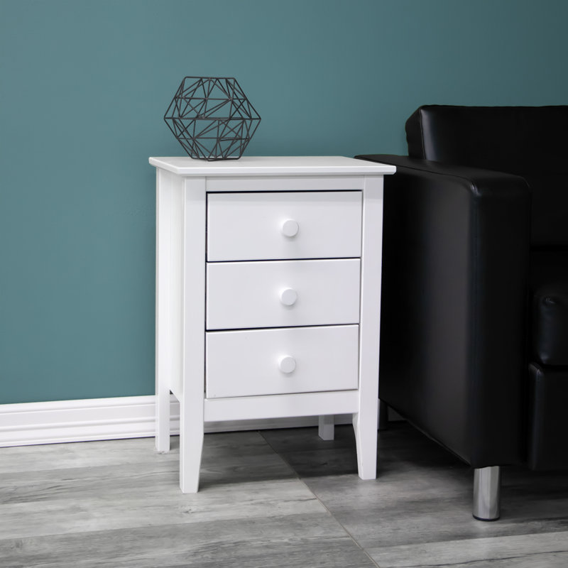 Alverez 17'' W Nightstand