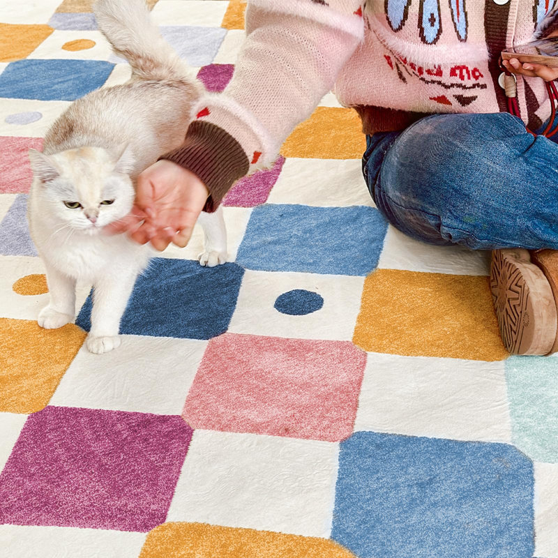 Colorful Diamond for Kids Washable Non-slip Rug Berries on Cream, Round 5', Berries on Cream