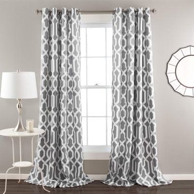 Curtain