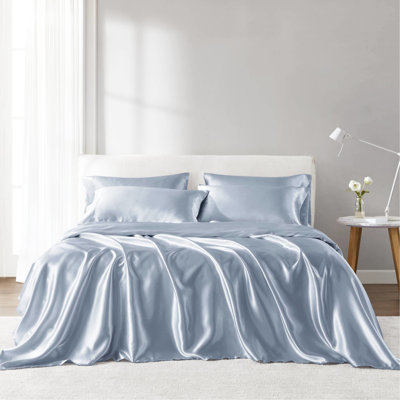 6 draps en satin bleu de luxe très grand - froissé, texture soyeuse et lisse, convient aux matelas de 16 po, comprend 1 drap plat et 4 taies d'oreiller ajustées 100% doux pour la peau et les cheveux, avec