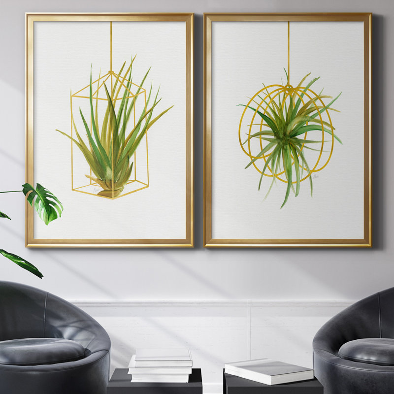 «Hanging Airplant II», ensemble de 2 reproductions d'art, H 26,5 po x l 73 po x P 1,5 po, Toile encadrée dorée, Pas de tapis