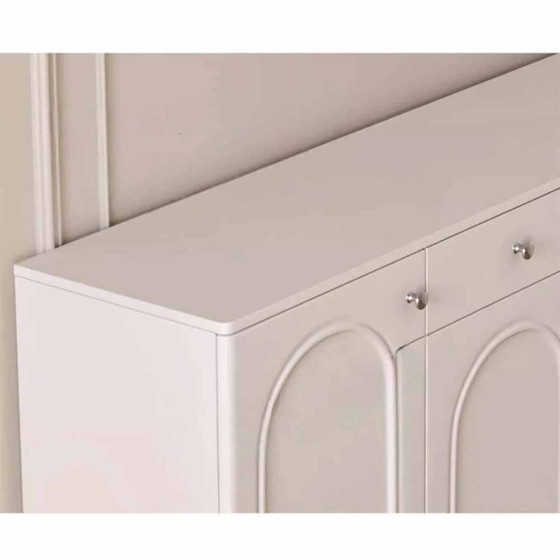 Claverton, 33,46 po H x 62,99 po L x 13,78 po P