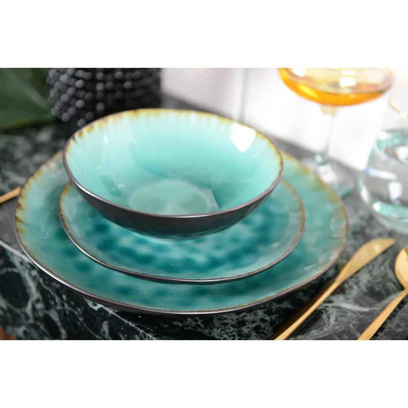 GREEN DINNER PLATE