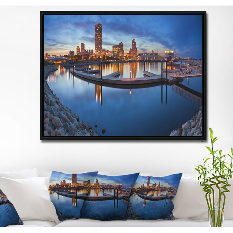 «Milwaukee Panoramic View», photographie sur toile à cadre flottant, H 30 po x l 40 po x P 1,5 po