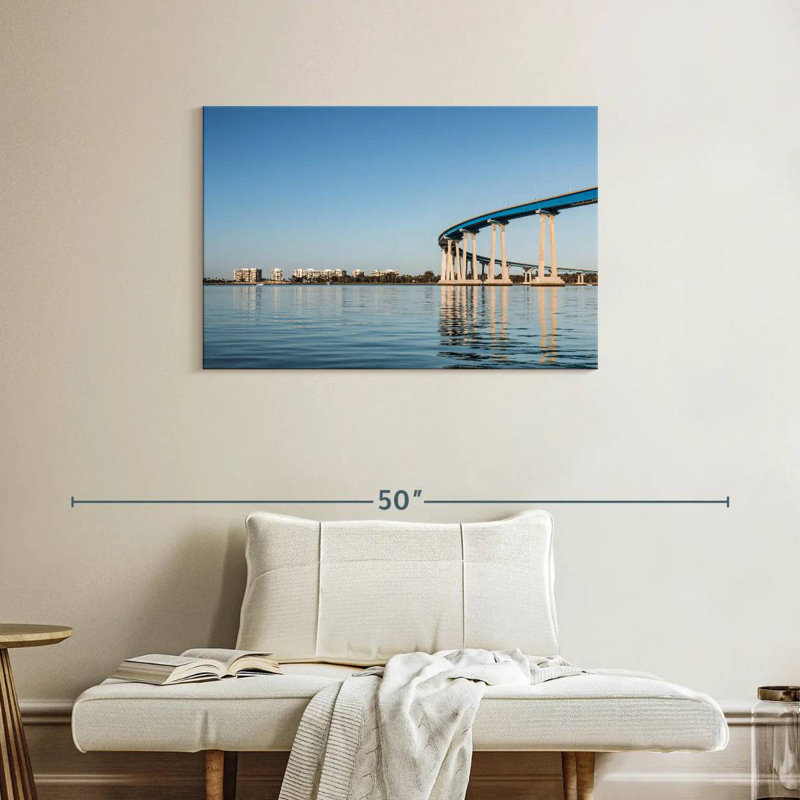 Lilon Curvy Coronado Bridge, H 24 po x l 36 po
