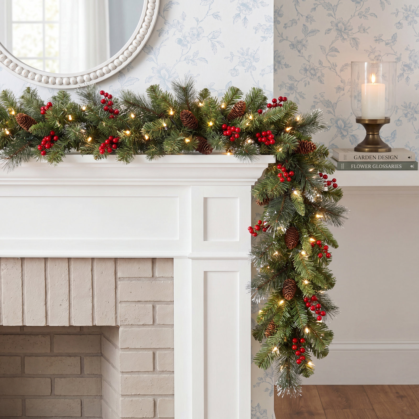 108" Pre-Lit Spruce Garland