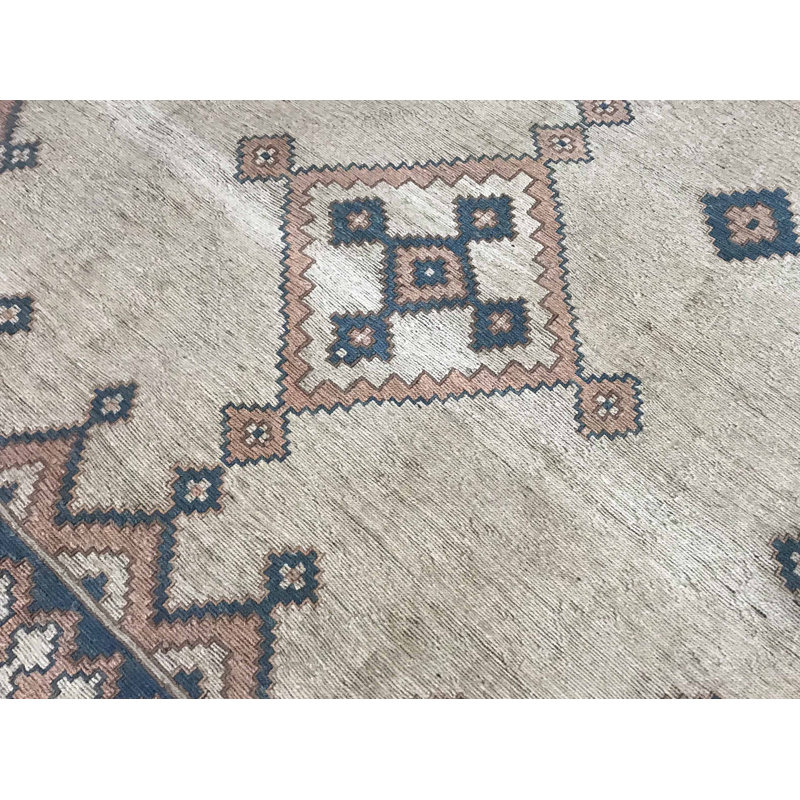 Hand-Knotted High-Quality Beige and Gray Area Rug