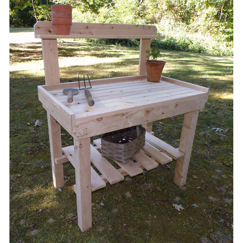 Ricardo Cedar Potting Bench