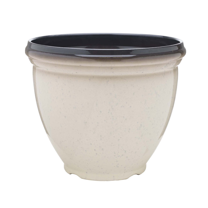 18" Heritage Round Resin Planter, Ivory