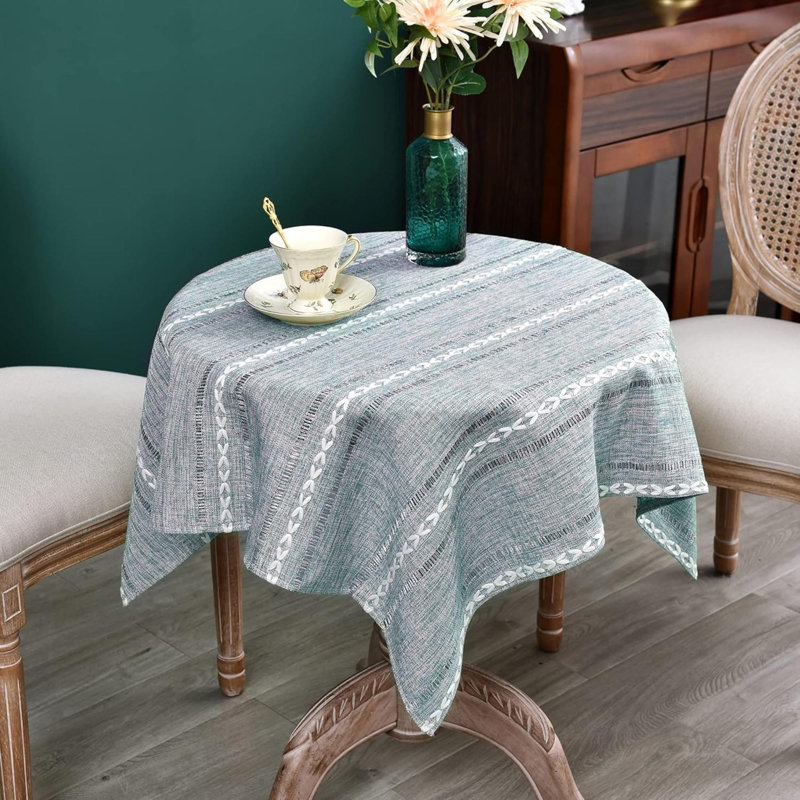 Petite nappe carrée brodée Rustic Farmhouse