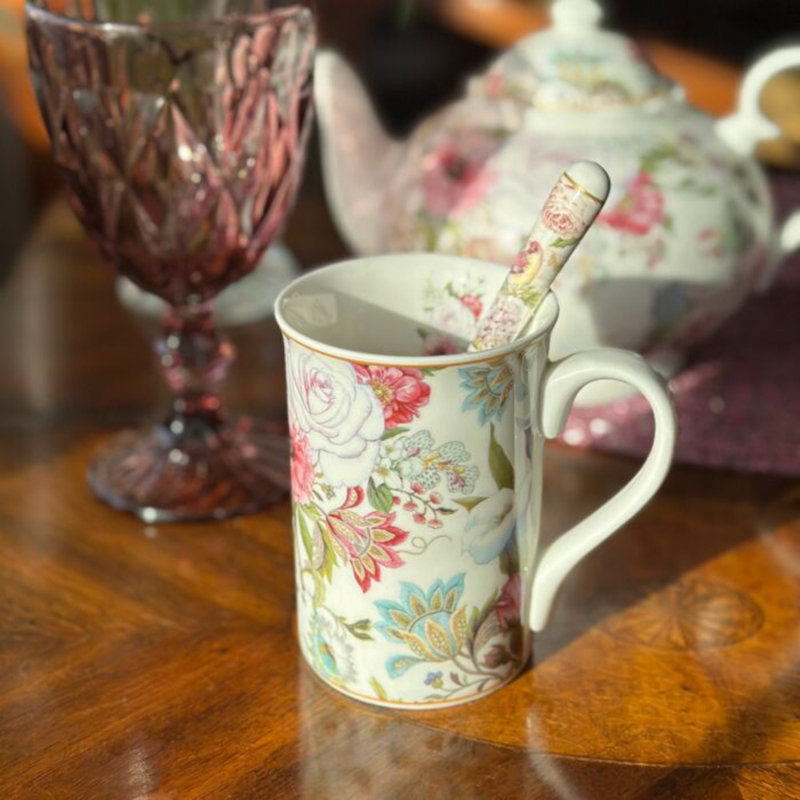 Tasse droite Dream Garden (320cc) dans une boîte cadeau