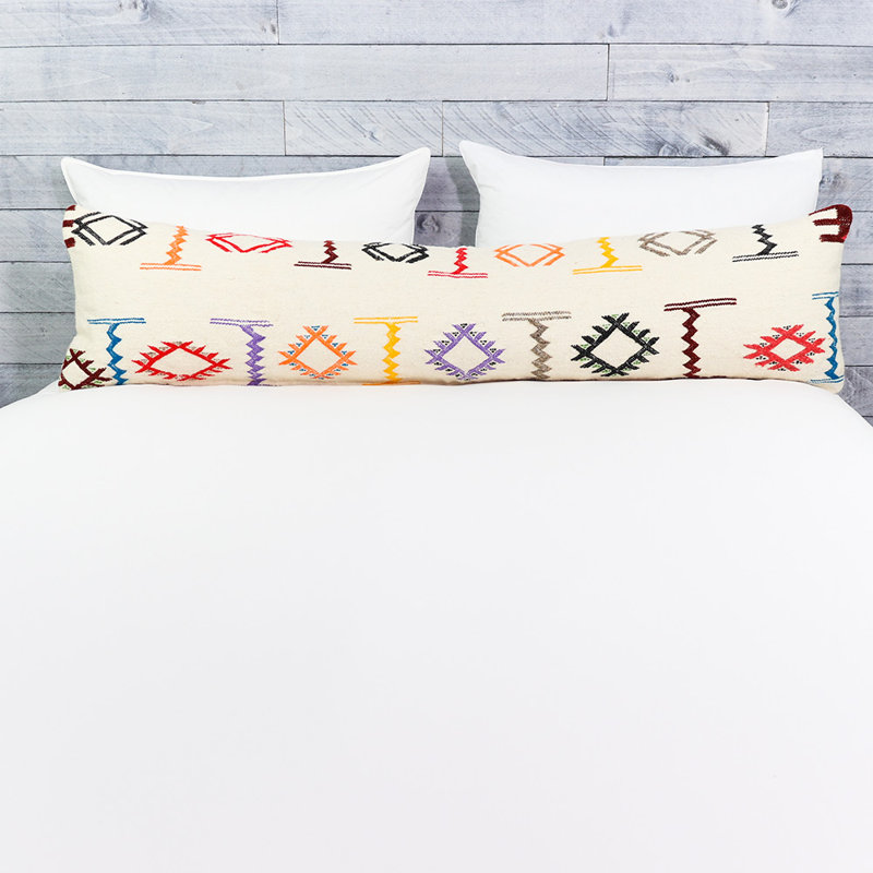 Housse de coussin Zinat, Blanc / rouge / noir abstrait, H 12 po x l 48 po