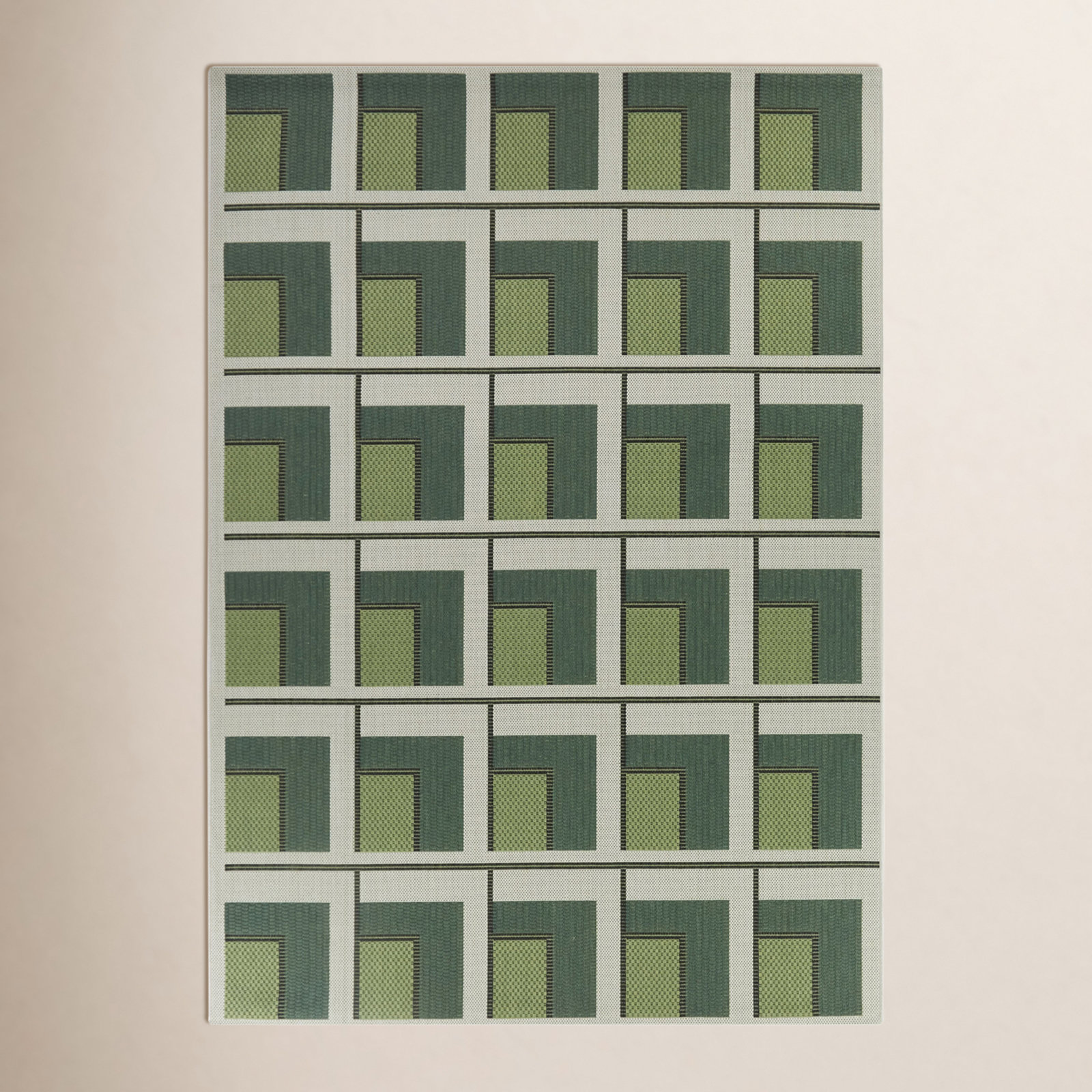 Kamran Indoor/Outdoor Geometric Rug, Rectangle 5'3" x 7'