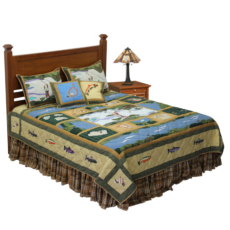 Rock Creek Fishing Cotton Percale Quilt, California King Quilt + 5 Additional Pieces