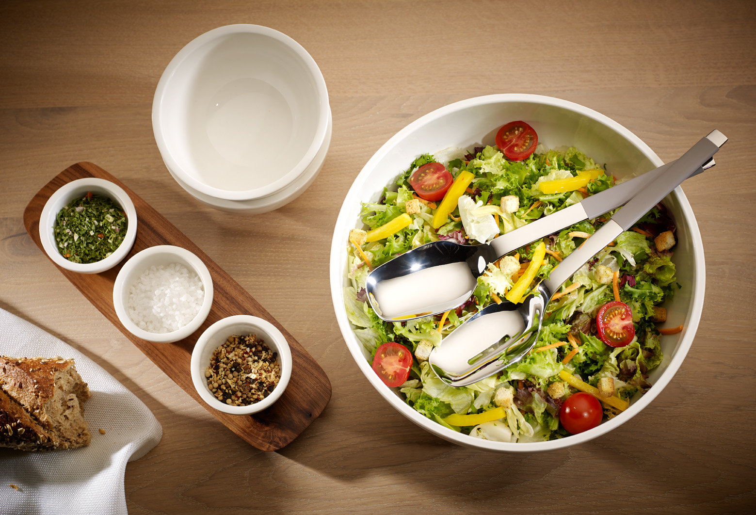 Artesano Original Porcelain Serving Bowl