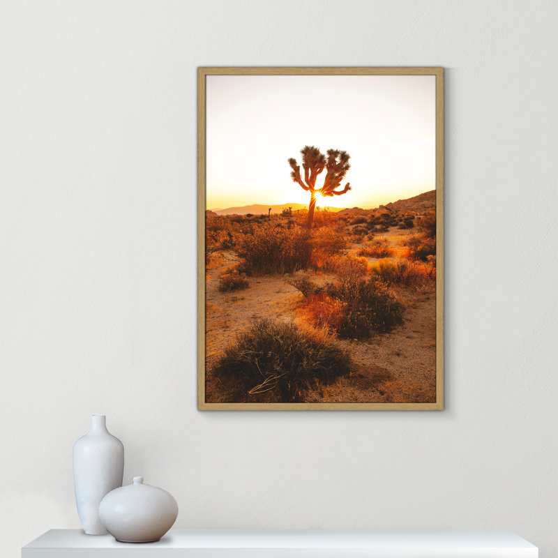 «Desert Dawn» par Joshua Earle - reproduction imprimée, H 35,5 po x l 25,5 po x P 0,75 po, Cadre naturel mince, Pas de tapis