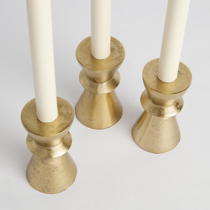 Eclat Enamel-Coated Aluminum Taper Holders in Cream, Cream