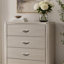 Commode haute 5 tiroirs Fezi, poignées argentées, gris poussiéreux