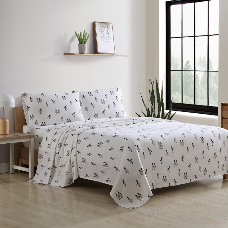 Full Gray Cotton Flannel Sheet Set with Penguin Pattern