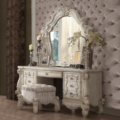 Versailles Vanity Desk Set