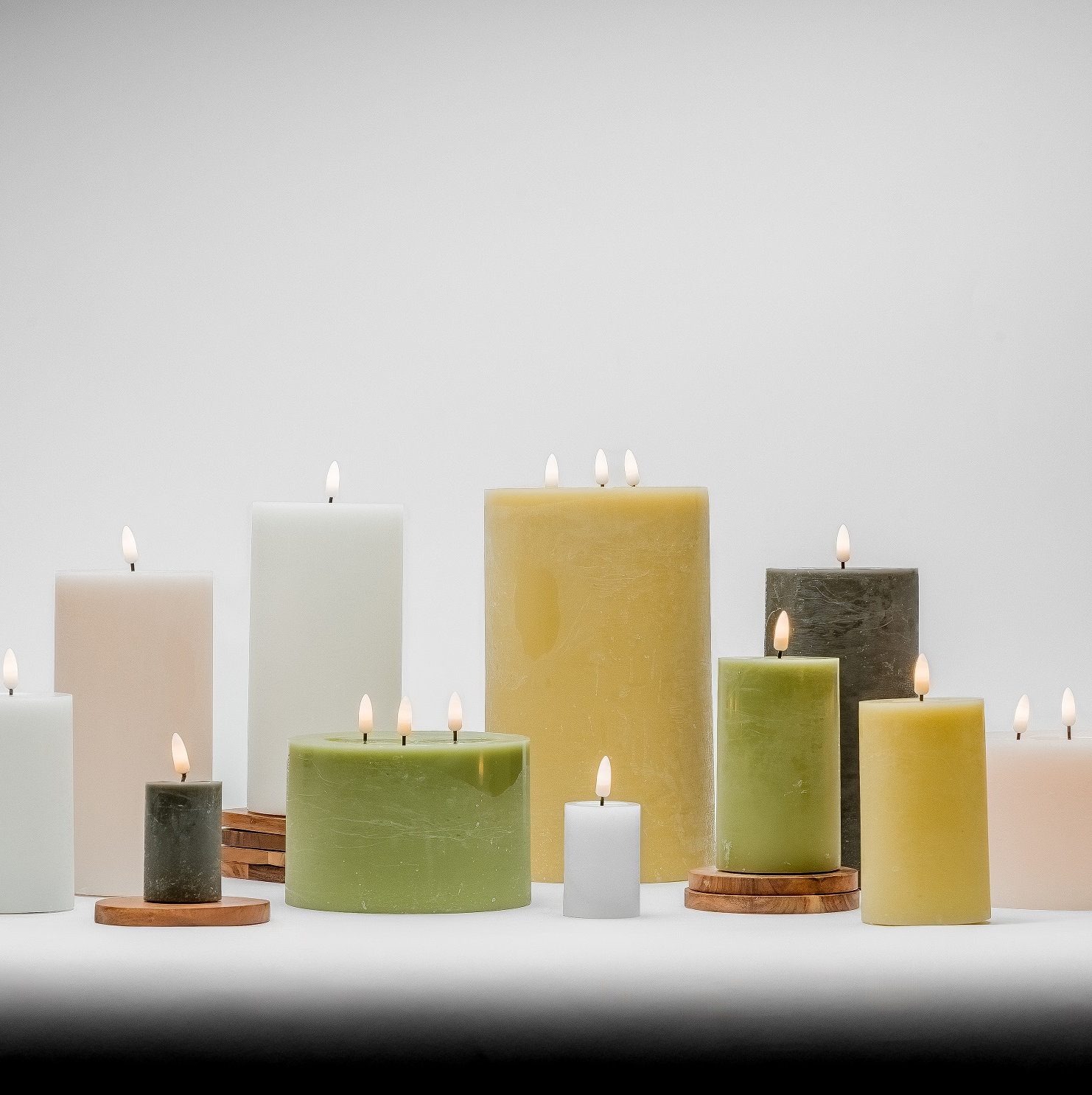 Flameless Pillar Candle, Black
