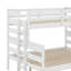 Lit simple superposé au-dessus d'un grand lit simple avec échelle