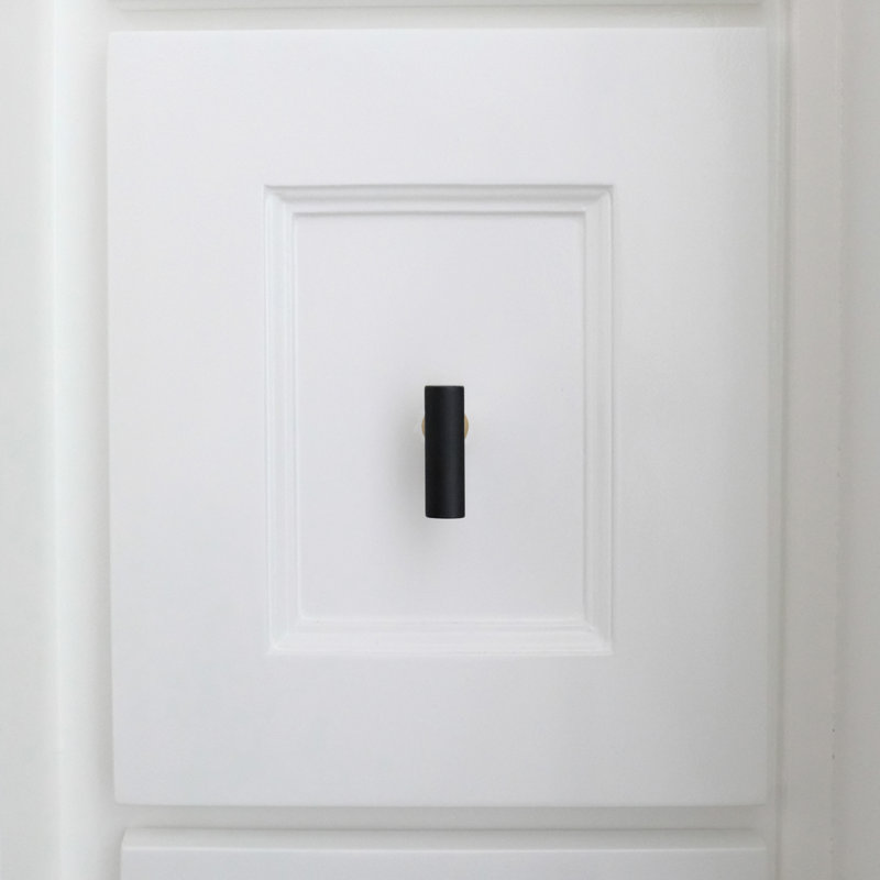 Mod Bar Knob, Matte Black/Satin Brass