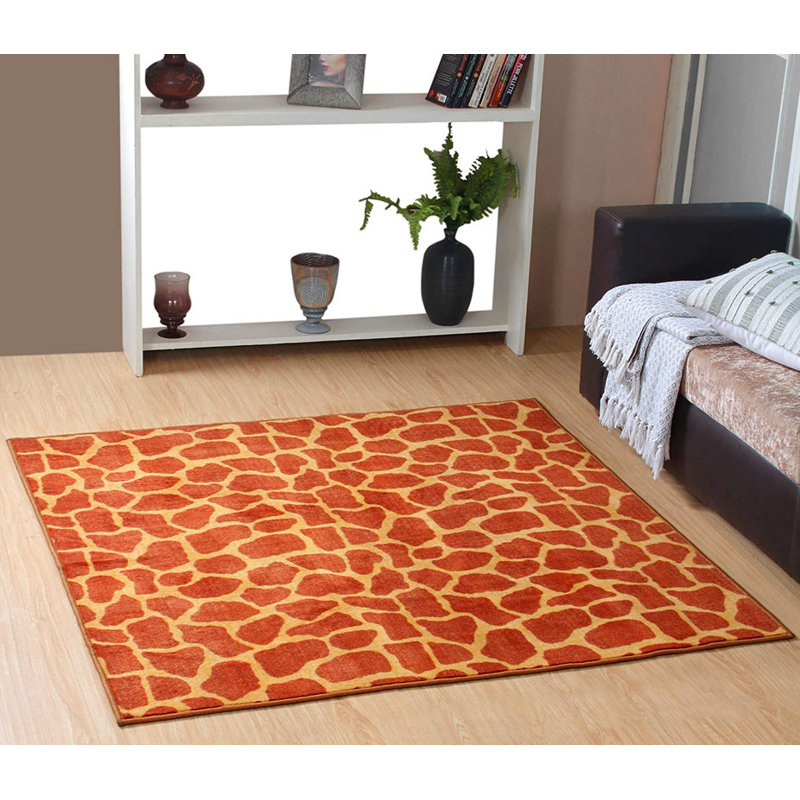 Tapis imprimé animal - Girafe sur échasses, Carré 6 pi