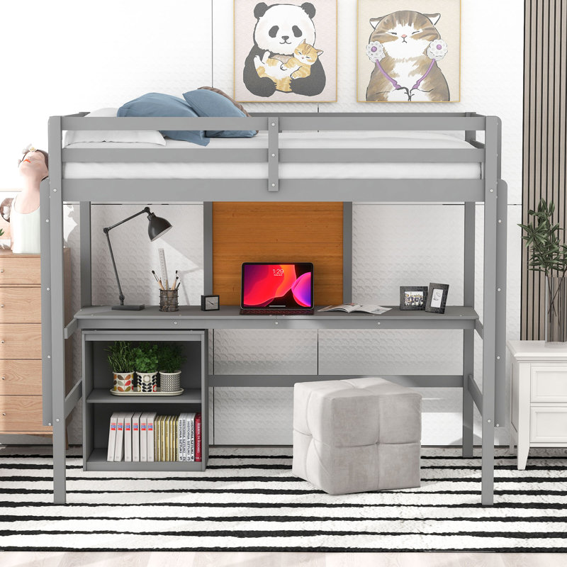 Lit mezzanine avec échelle, tablettes et bureau