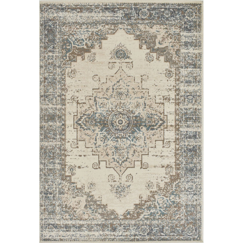 Khem Oriental Indoor Rug, Rectangle 5' x 7'
