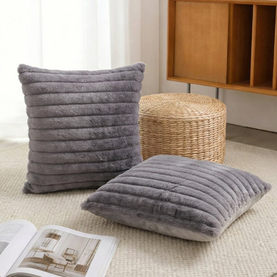 Machine Tufted Pillow Case