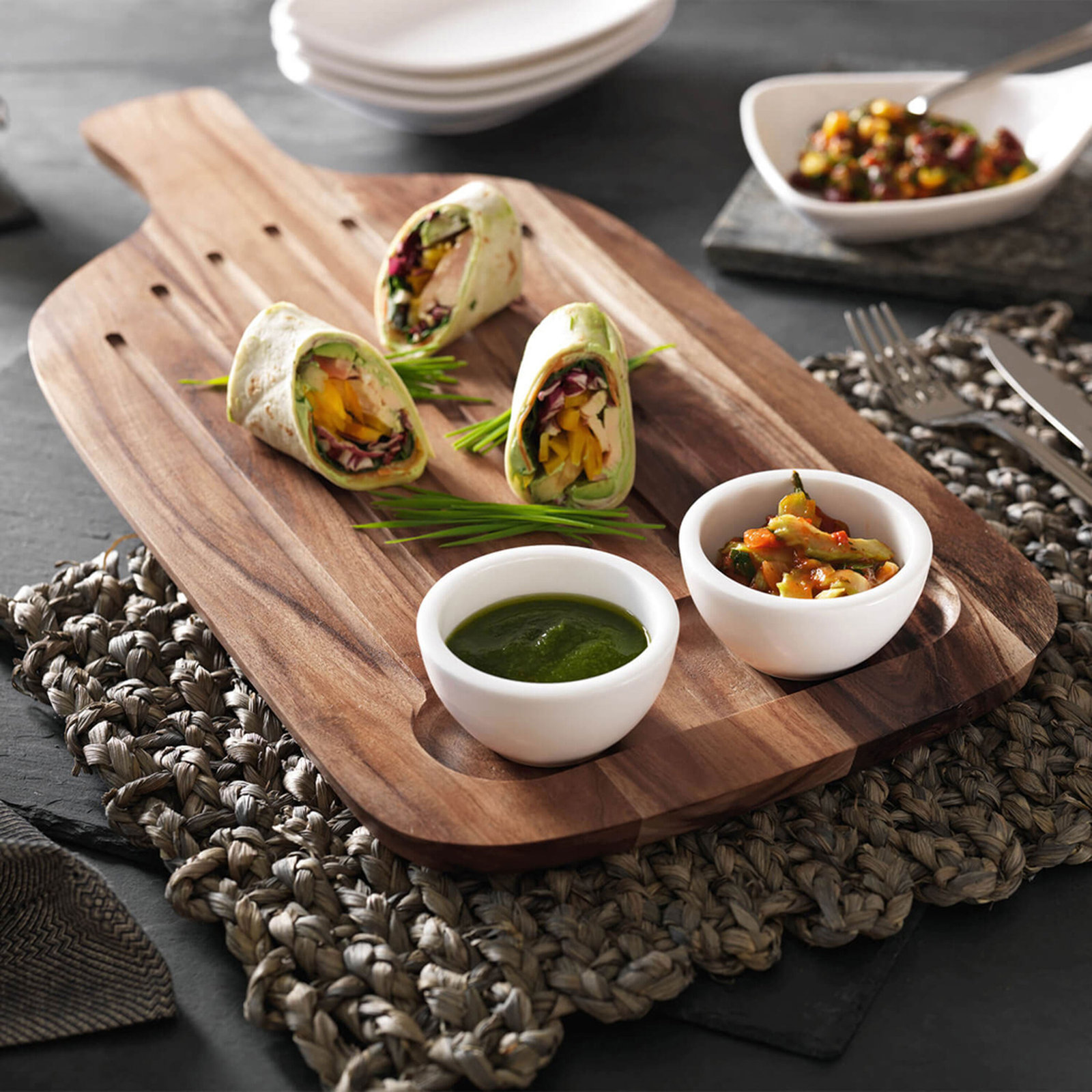 Villeroy and Boch Artesano Acacia Bread Board
