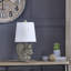 Lampe de table 19 po en résine avec abat-jour-588735819-588735817