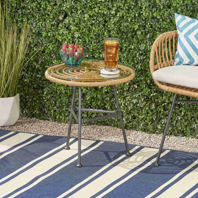 Table d'appoint en faux rotin Orlando
