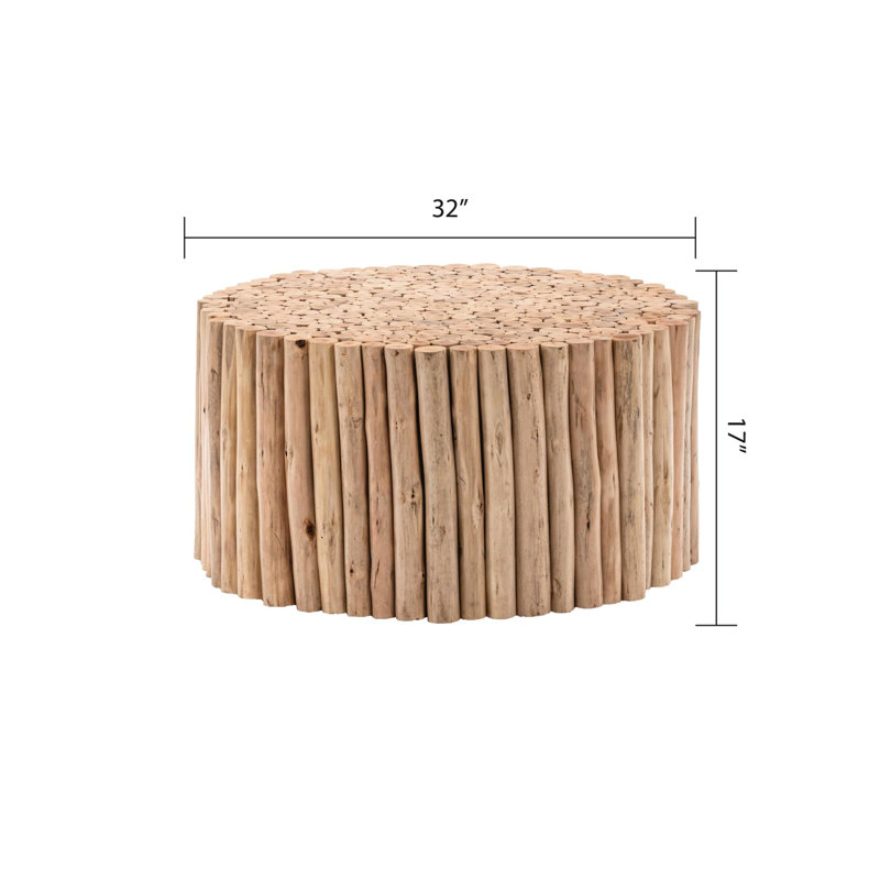 Table en bois naturel avec amplement d'espace pour le salon Largeur