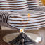 Chaise moderne et minimaliste