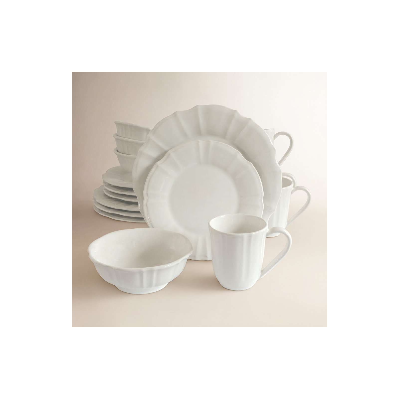 Chloe 16 Piece Dinnerware Set, White