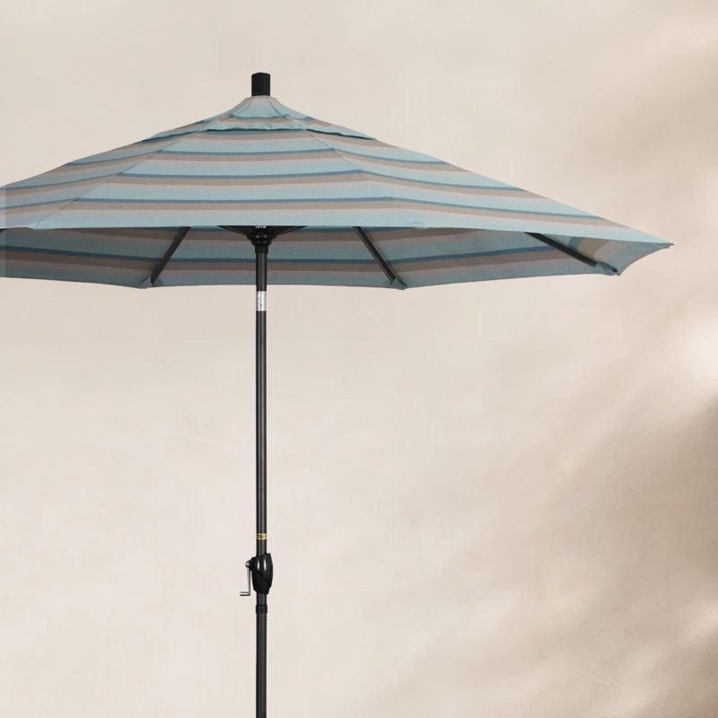 Parasol de marché 9 pi Iuka, Brume Gateway