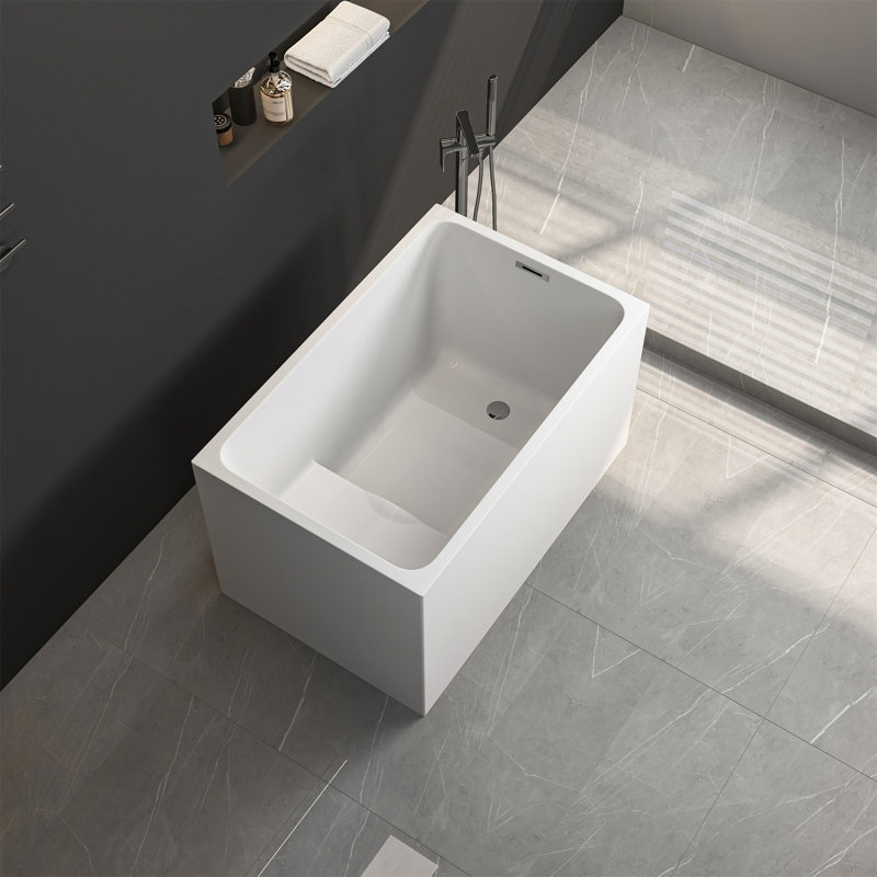 Baignoire autoportante en acrylique de 43 po avec siège: forme rectangulaire spacieuse