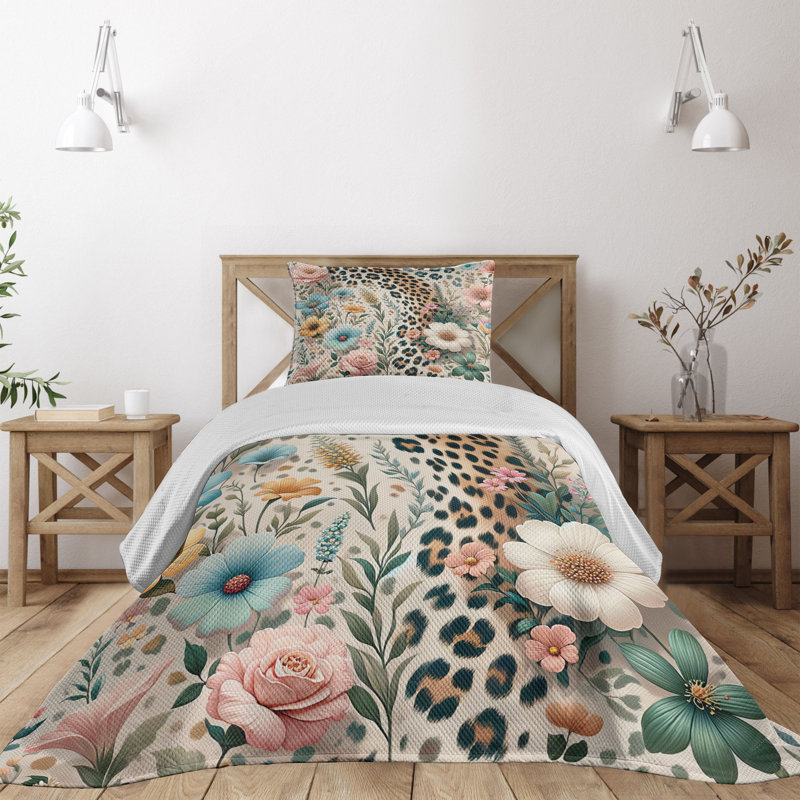 Polyester Floral Coverlet, Twin Coverlet + 1 Standard Shams