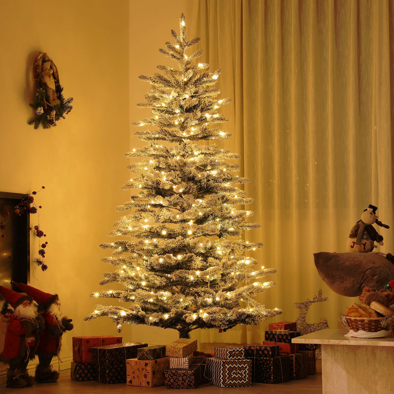 Arbre de Noël artificiel pin de montagne 6,5 pi pré-éclairé, arbre de Noël enneigé, arbre de Noël à charnière avec 400 lumières DEL et 990 branches pour la décoration des fêtes