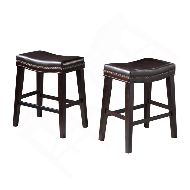 Tabouret de comptoir contemporain rembourré avec garniture cloutée et design élégant, idéal pour les cuisines et les bars.