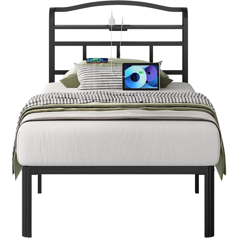 Cadre de lit en métal avec tête de lit et station de charge USB et de type C, cadre de lit en métal robuste sans sommier avec amplement d'espace de rangement - Assemblage facile et silencieux (noir, simple)