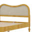 Structure de lit en rotin avec tête de lit courbée, lit plateforme en bois avec lattes de bois et pieds de support centraux-134158447-134158449