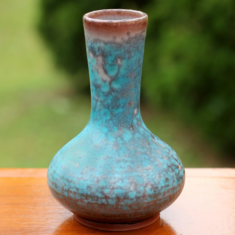 Linsley Handmade Ceramic Table Vase