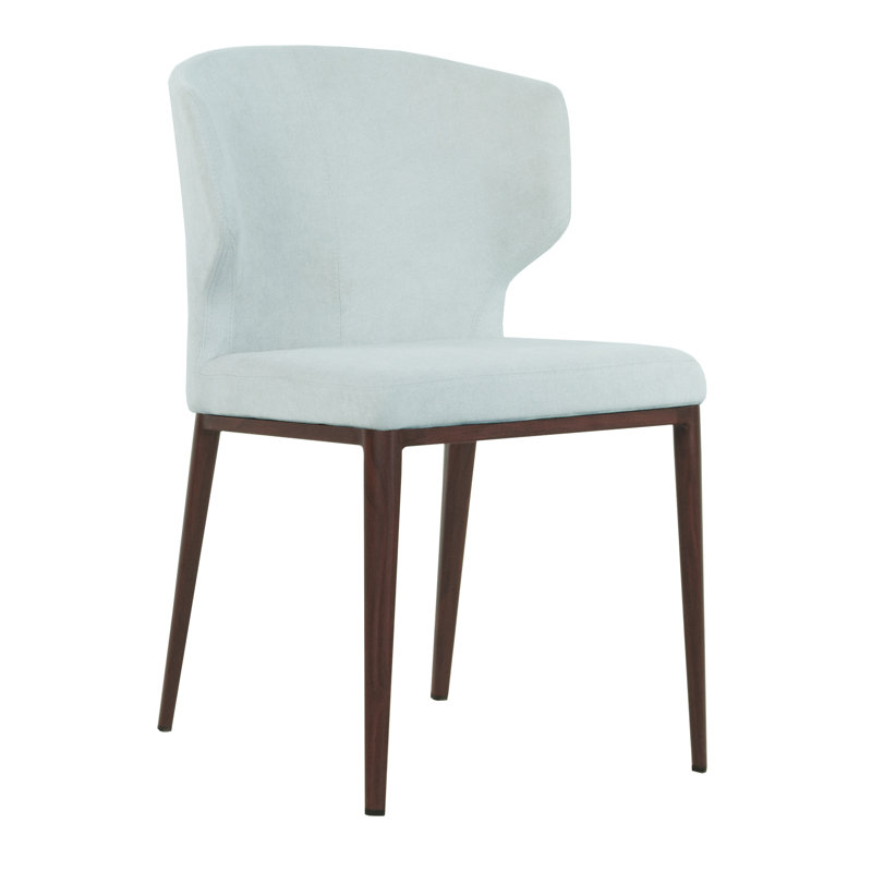 Chaise d'appoint à oreilles rembourrée Deveah, Bleu clair, Noyers