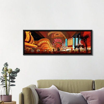 «Fremont Street Experience Las Vegas NV USA» par Panoramic Images, reproduction sur toile tendue sur châssis