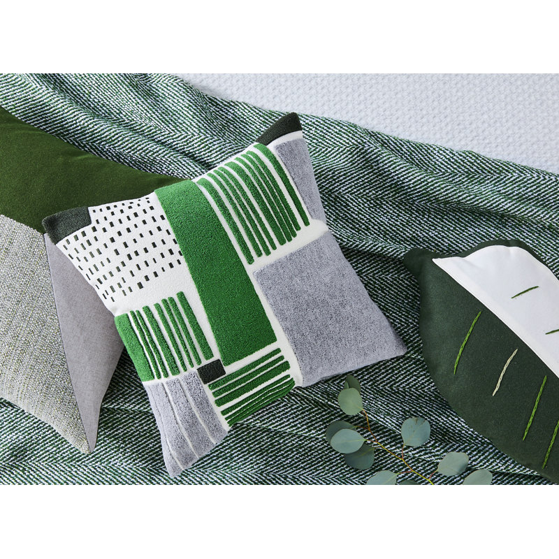 Coussin et coussin 3D brodés à motif de serviette 3D vert / gris 18 po x 18 po