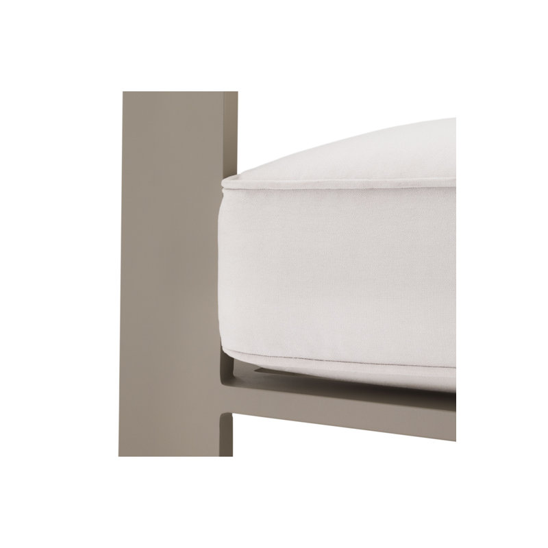 Belle Vue Outdoor Lounge Chair