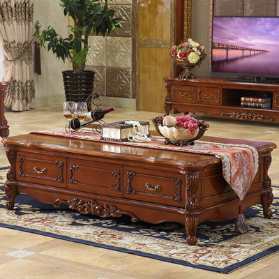 European Retro Carved Coffee Table